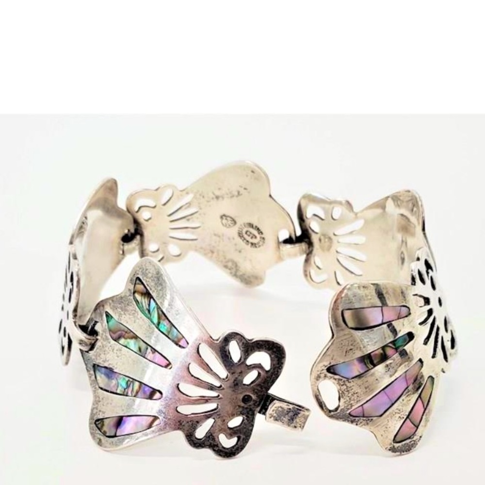🔥Vintage Indigenous artisan handmade Sterling clasp bracelet